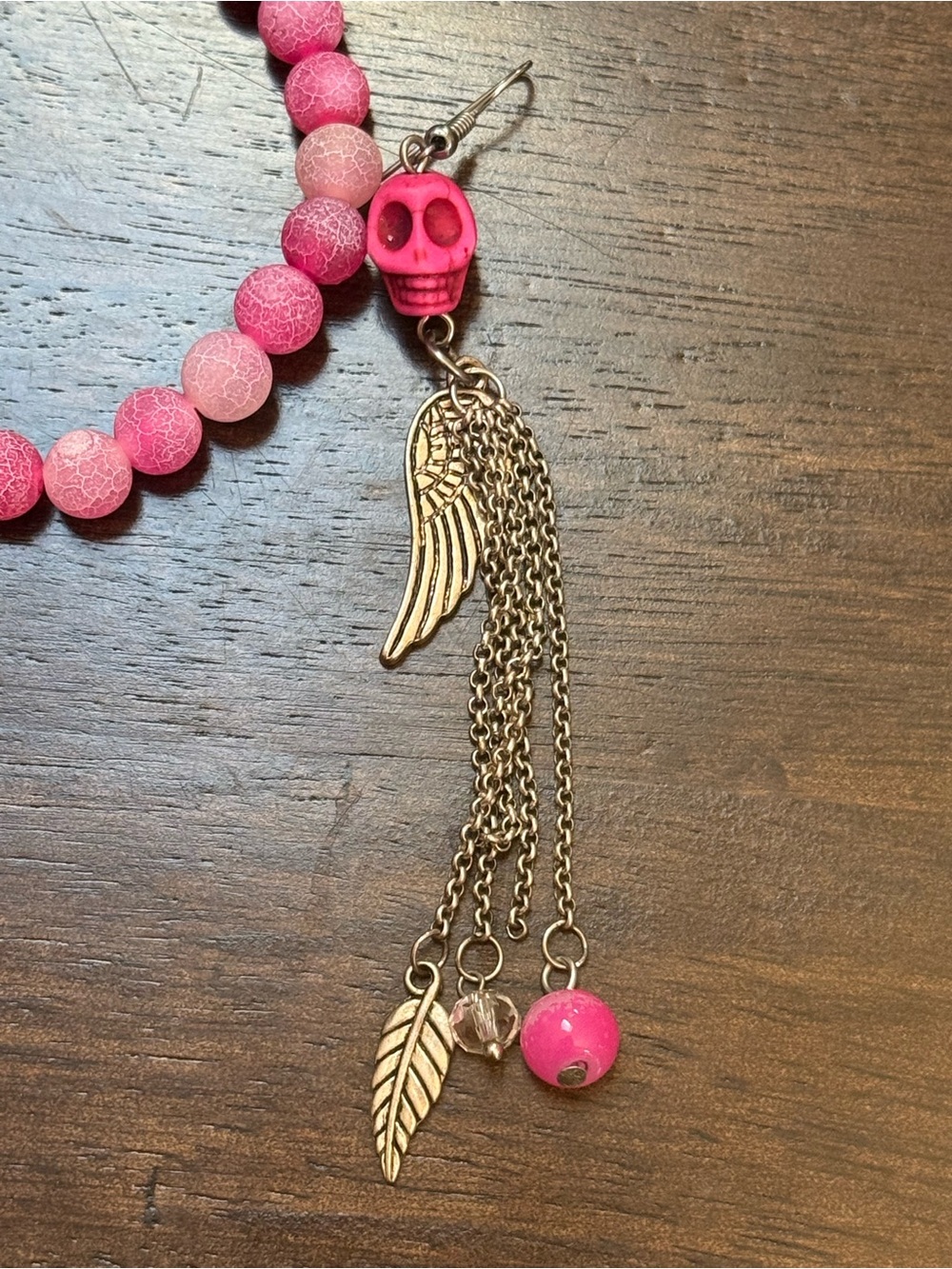 Pink Agate Beaded Bracelet with Skull & Wing Dangle Earrings - Picture 4 of 4